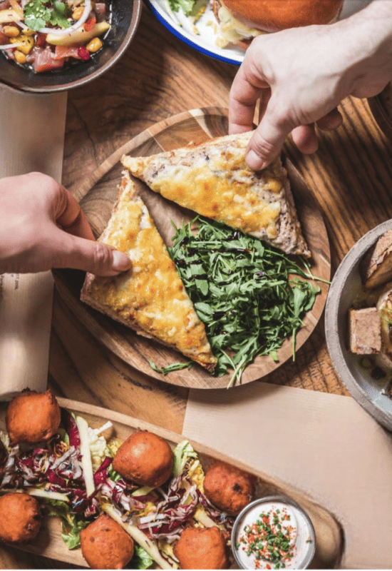 Empire Paris - Room Service