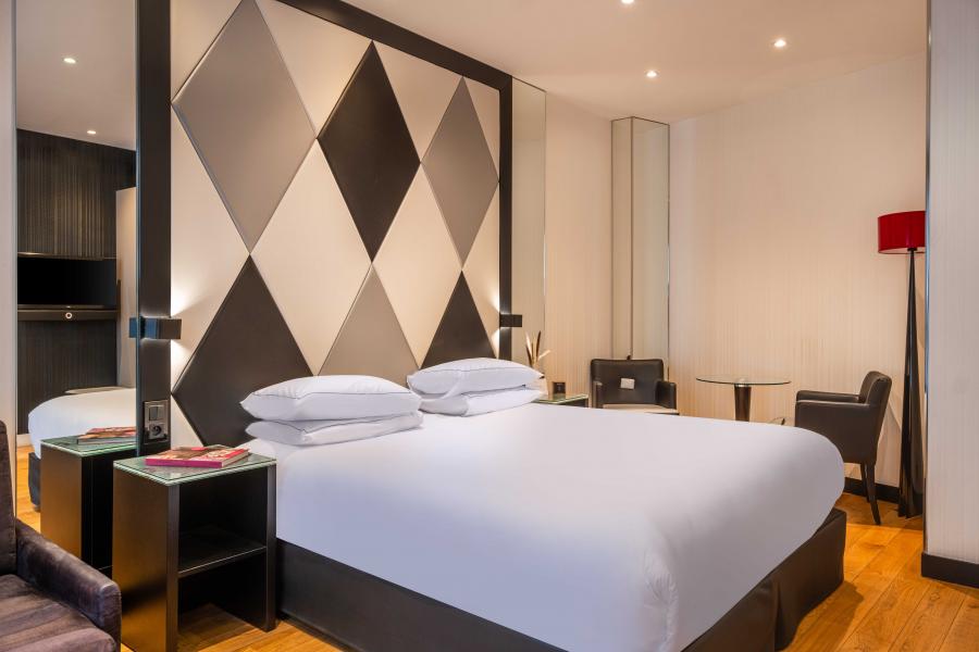 Empire Paris - Triple Deluxe Room